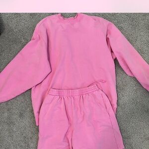 Skims boyfriend fleece bubblegum sweater and shorts set